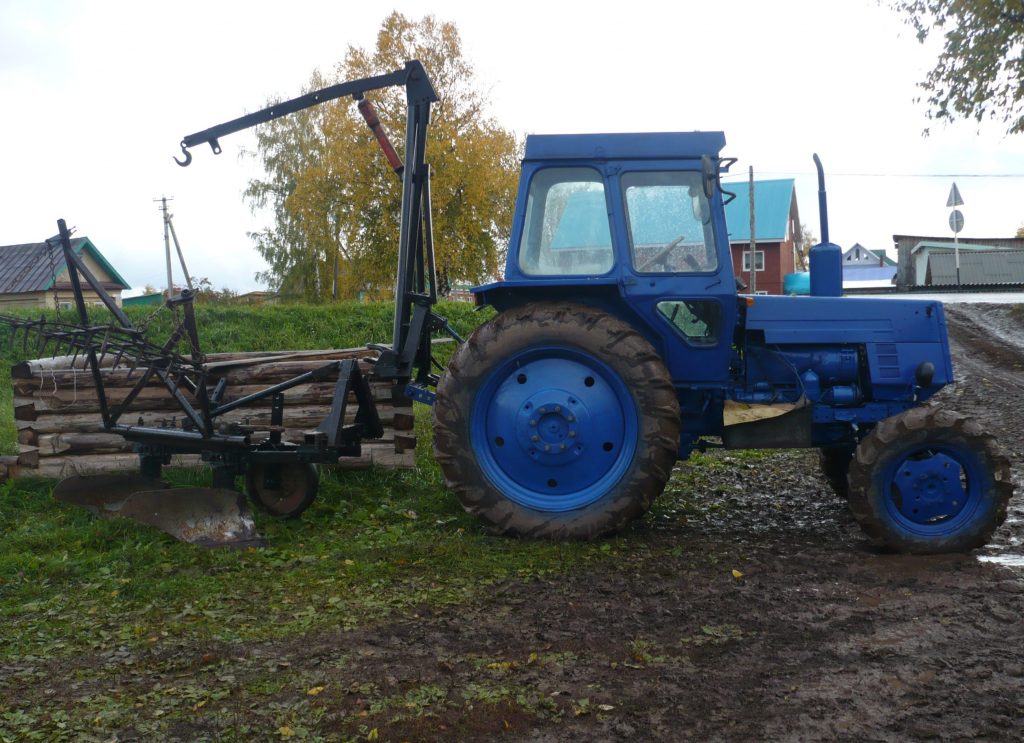 Права на трактор в Иркутской Области